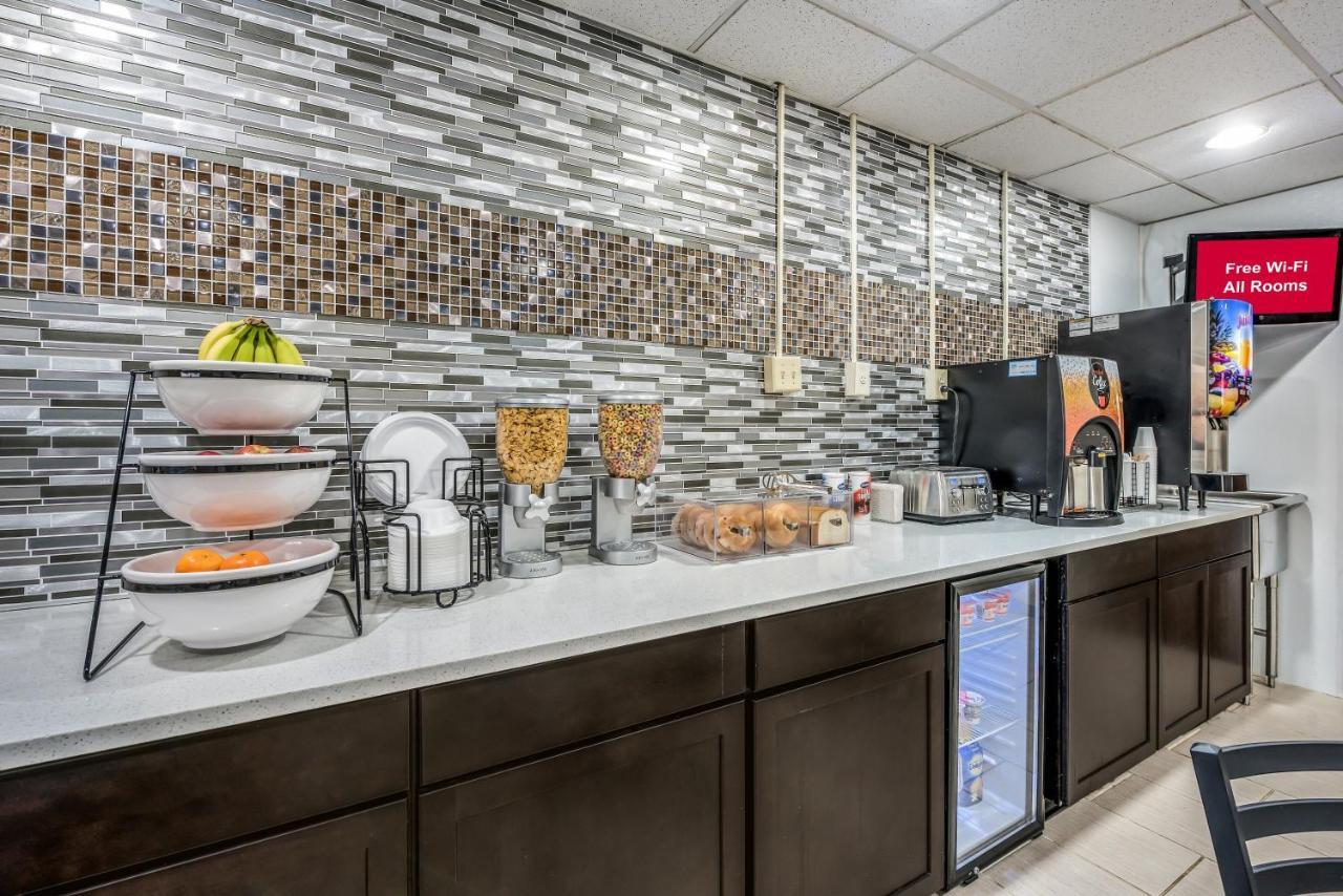 Red Roof Inn & Suites Wapakoneta المظهر الخارجي الصورة